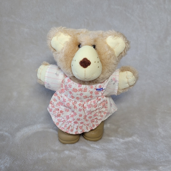 Wendys Hattie Furskin Happy Holiday Plush Bear Stuffed Animal Toy Vintage 1986 - Picture 2 of 5